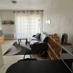 Beau Studio , Ensoleillé, Wifi, Etage 5 Ascenceur Appartement Marseille